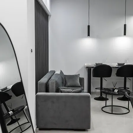 Kamara Urban Retreat By #db Premium Apartment