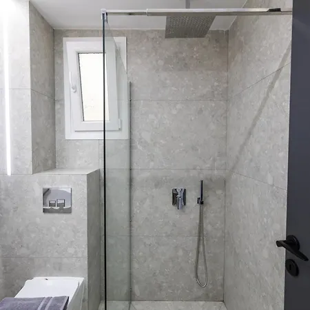 Apartment Kamara Urban Retreat By #db Premium