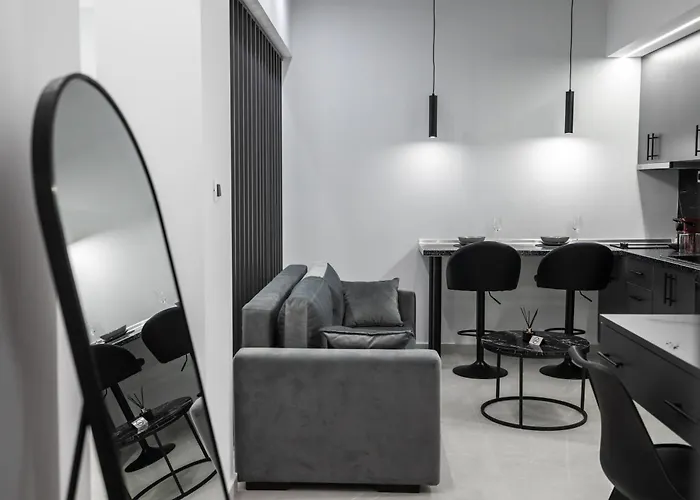 Kamara Urban Retreat By #db Premium Apartment