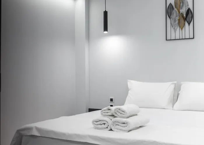 Apartment Kamara Urban Retreat By #db Premium